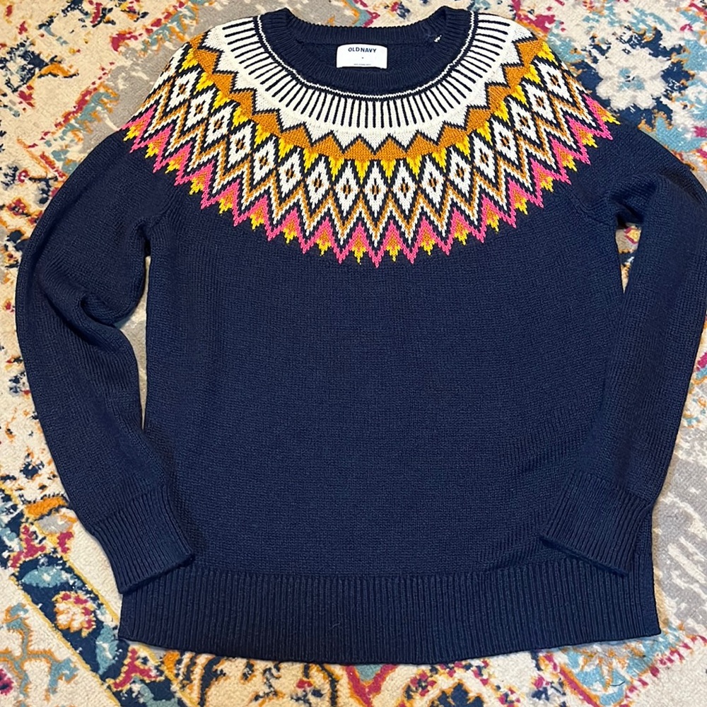 Old Navy Fair Isle Sweater 💙💕💛🤍